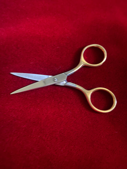 Mustache scissors